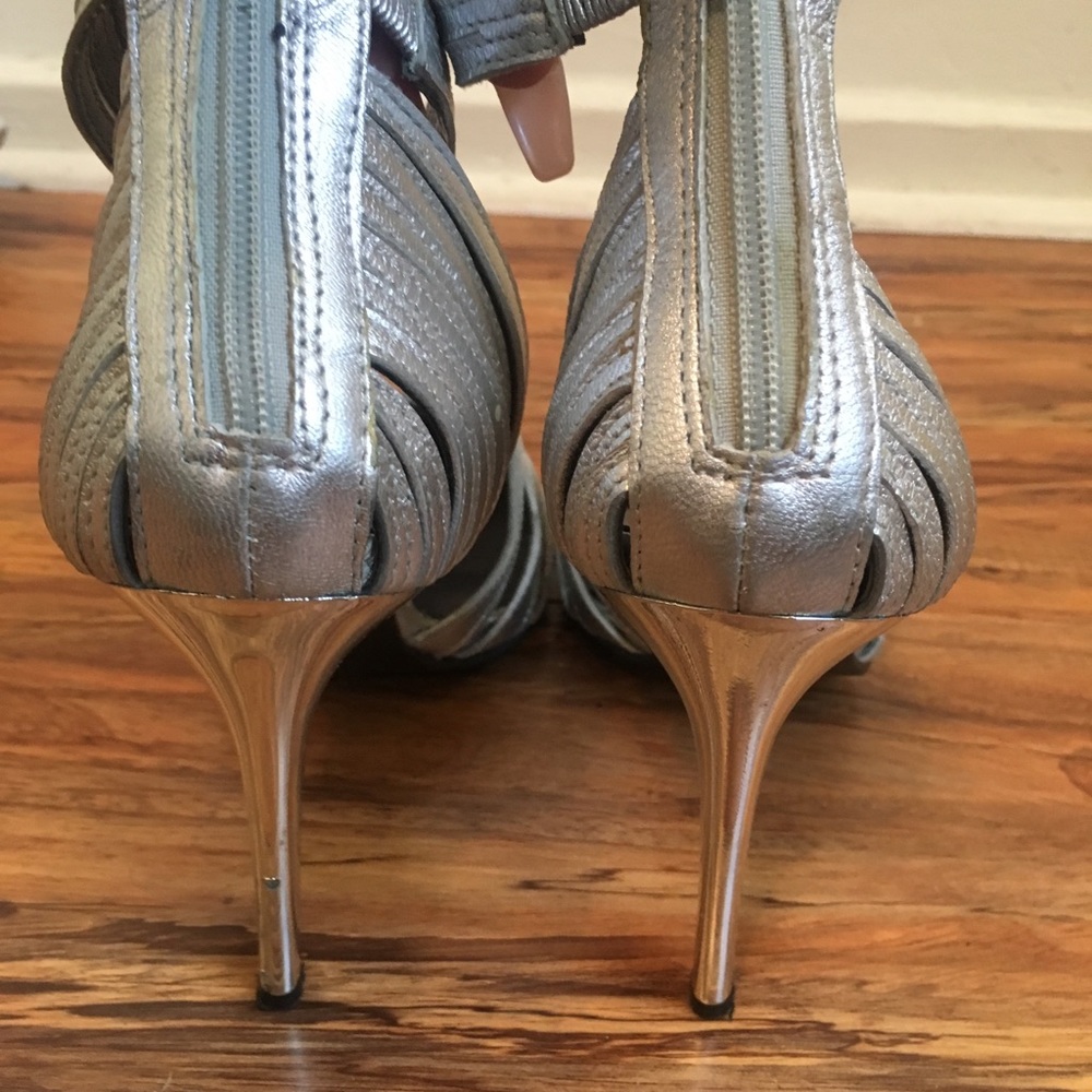 Silver Heels - image 2
